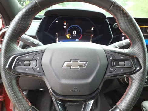 Certified 2024 Chevrolet Trax RS w/ Driver Confidence Package image 23