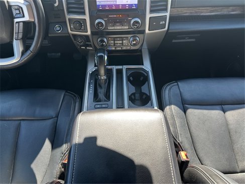 Used 2019 Ford F150 Lariat w/ Equipment Group 502A Luxury image 19