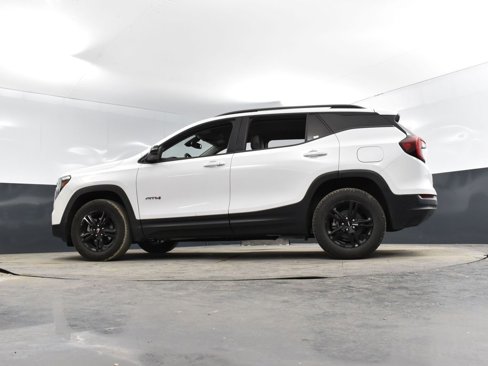 Used 2023 GMC Terrain AT4 image 30