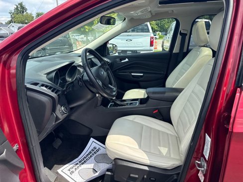 Used 2018 Ford Escape SEL w/ SEL Sport Appearance Package image 23