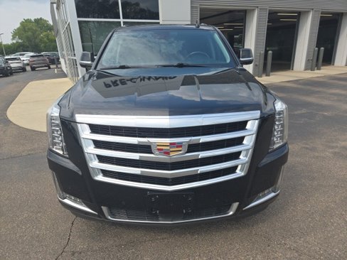 Used 2019 Cadillac Escalade Premium Luxury image 9
