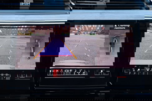 Used 2019 Audi e-tron Premium Plus image 32