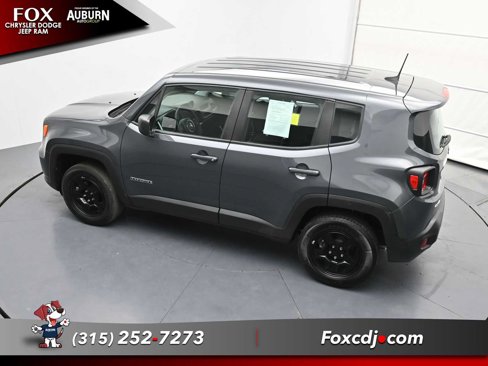 Used 2022 Jeep Renegade Sport image 24