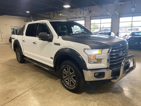 Used 2015 Ford F150 XLT w/ Equipment Group 302A Luxury image 3