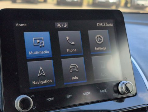 Used 2022 Mitsubishi Eclipse Cross SE image 6