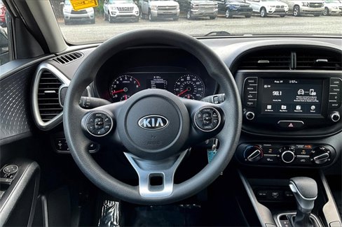 Used 2021 Kia Soul S image 8