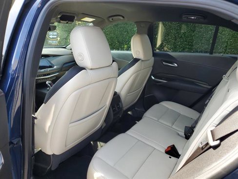 Certified 2022 Cadillac XT4 Sport w/ Comfort Package image 33