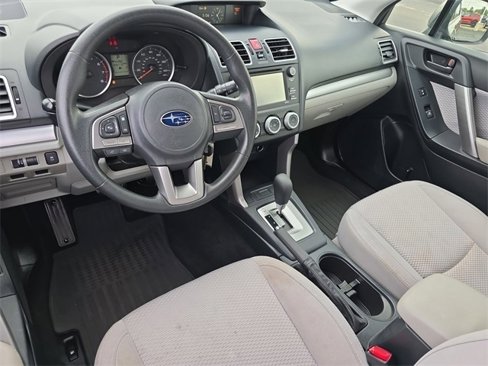 Used 2018 Subaru Forester 2.5i w/ Alloy Wheel Package image 10
