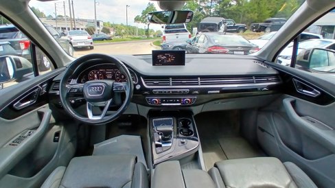 Used 2017 Audi Q7 3.0T Prestige w/ Prestige Package image 13