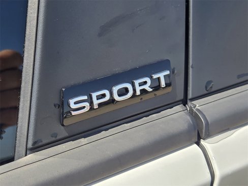 New 2025 Volkswagen Jetta Sport image 8