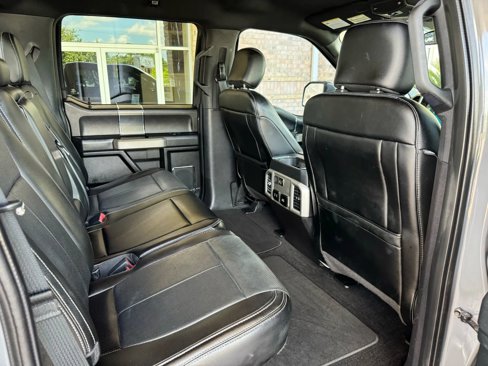 Used 2018 Ford F150 Lariat image 22