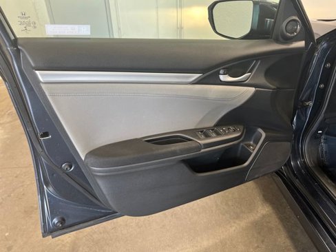 Certified 2019 Honda Civic EX image 10