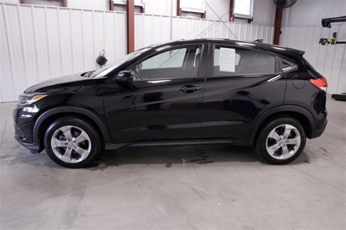 Certified 2021 Honda HR-V LX image 2