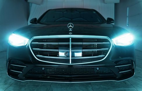 Used 2022 Mercedes-Benz S 580 4MATIC Sedan w/ AMG Line Package image 44