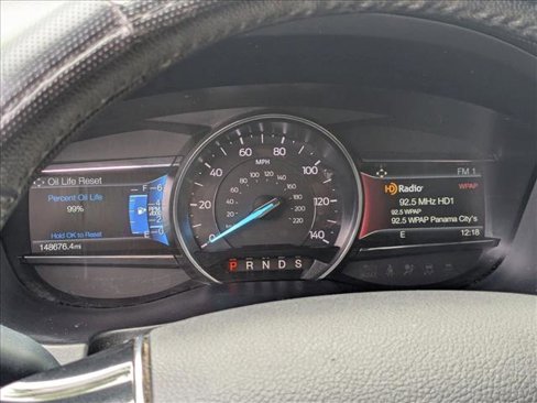 Used 2018 Ford Explorer Limited image 6