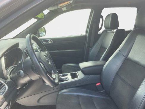 Used 2019 Jeep Grand Cherokee Altitude image 10