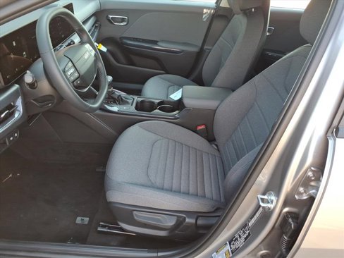 New 2025 Kia K4 EX image 11