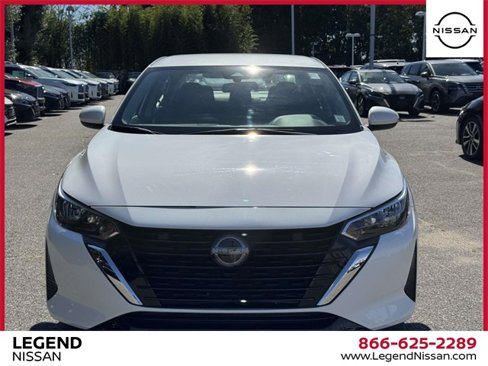 Used 2024 Nissan Sentra SV image 2