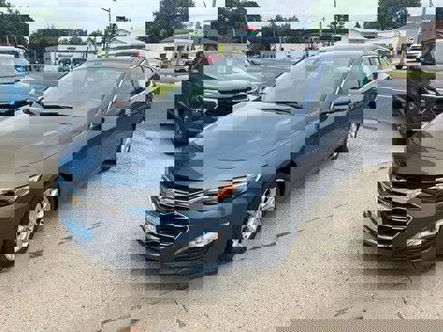 Certified 2024 Chevrolet Malibu LT image 2