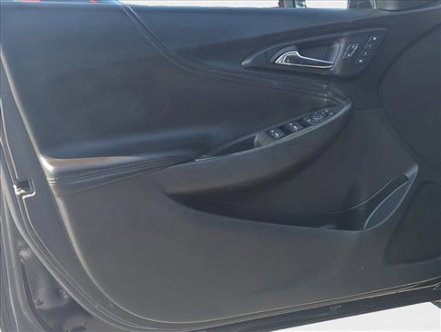 Used 2020 Chevrolet Malibu Premier image 18