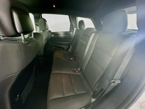 Used 2021 Jeep Grand Cherokee Laredo w/ Security & Convenience Group image 30