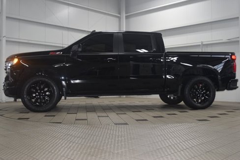 Used 2024 Chevrolet Silverado 1500 RST w/ Convenience Package II image 4