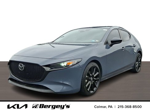 Used 2022 MAZDA MAZDA3 s image 1