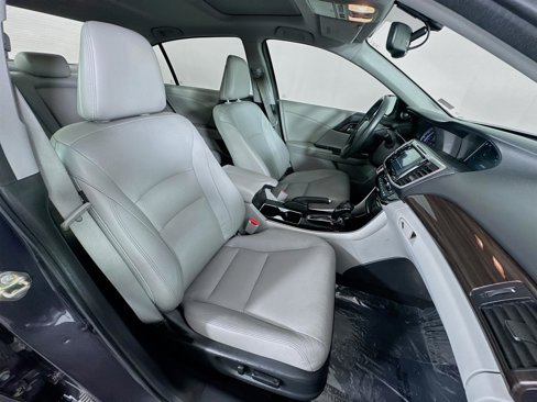Used 2016 Honda Accord EX-L image 28
