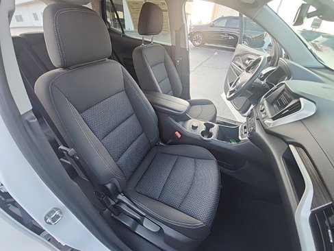 Certified 2024 GMC Terrain SLE image 17