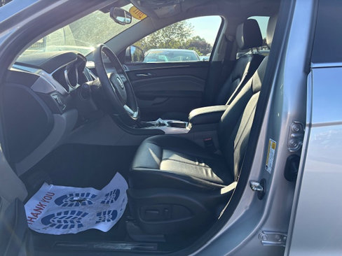 Used 2011 Cadillac SRX 2WD image 4