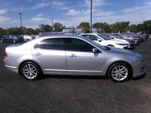 Used 2011 Ford Fusion SEL image 3