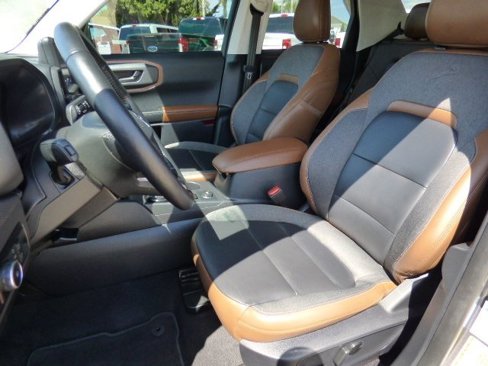 Used 2023 Ford Bronco Sport Outer Banks w/ Tech Package image 28