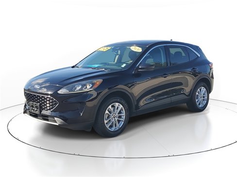 Used 2020 Ford Escape SE image 2