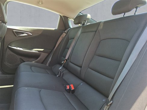 Used 2024 Chevrolet Malibu LT image 13