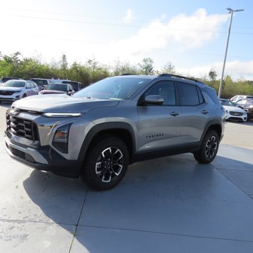 New 2025 Chevrolet Equinox ACTIV image 1