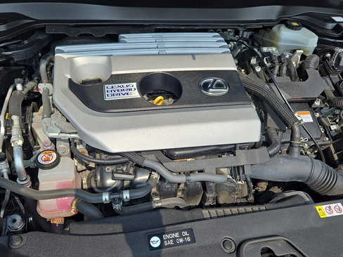 Used 2019 Lexus UX 250h image 27