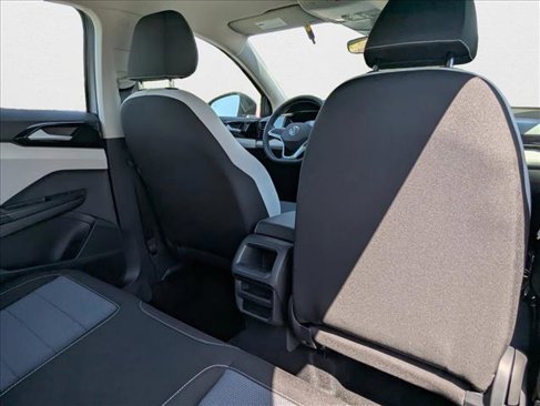 New 2025 Volkswagen Taos S image 23