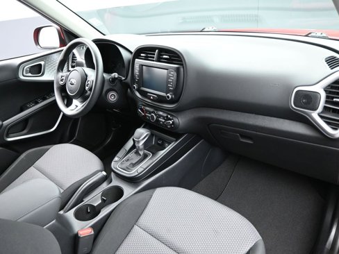 Used 2020 Kia Soul LX image 26