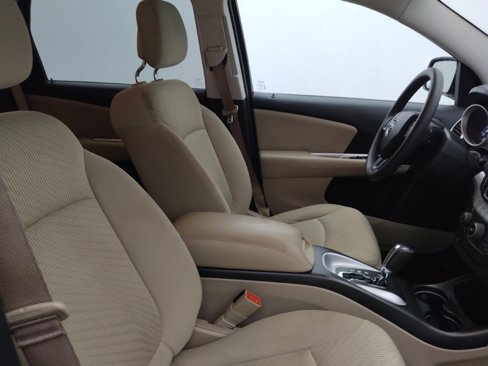 Used 2017 Dodge Journey SE image 21