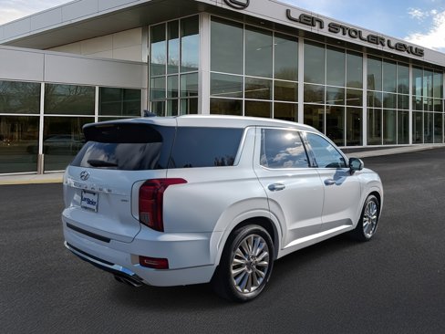 Used 2020 Hyundai Palisade Limited image 3
