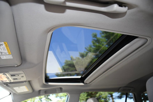 Used 2015 Toyota RAV4 XLE image 38