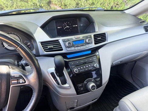 Used 2012 Honda Odyssey EX-L image 18