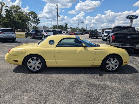 Used 2002 Ford Thunderbird image 3