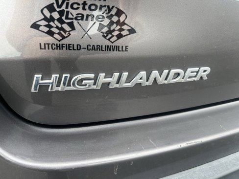 Used 2018 Toyota Highlander XLE image 10