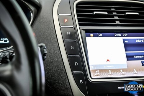 Used 2019 Lincoln Nautilus Select image 17