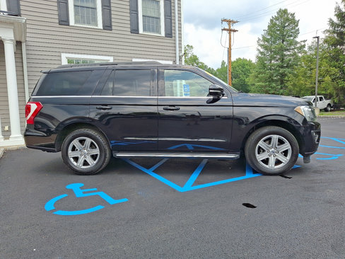 Used 2020 Ford Expedition XLT w/ Equipment Group 202A image 7
