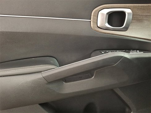 Used 2022 Kia Sorento S w/ Panoramic Sunroof Package image 14