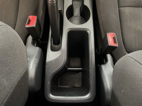 Used 2020 Hyundai Venue SE image 25