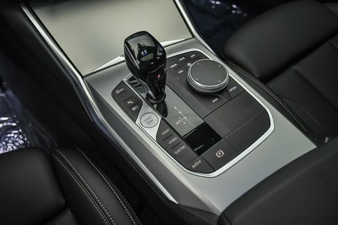 Certified 2022 BMW 330e w/ Premium Package image 22