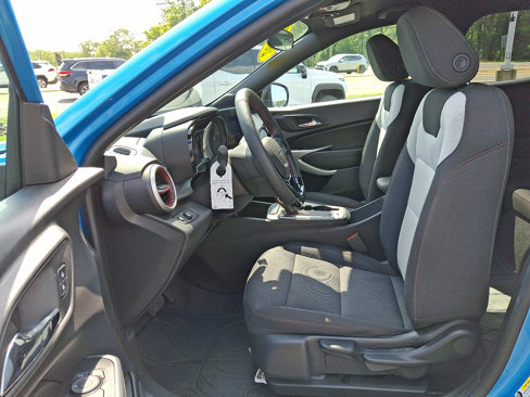 Certified 2025 Chevrolet Trax RS w/ Driver Confidence Package image 13